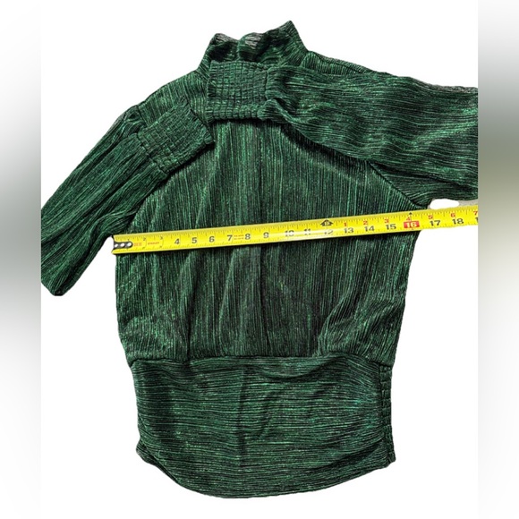 Bailey 44 Metallic Emerald Mock Neck Pleated Top Women’s Mediu - Picture 5 of 7